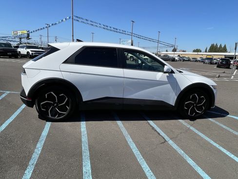 Certified 2024 Hyundai Ioniq 5 SEL RWD image 6