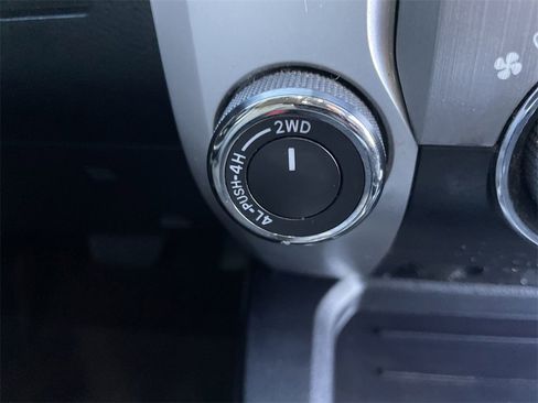 Used 2014 Toyota Tundra SR5 image 26