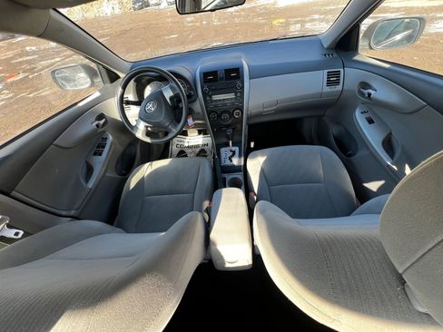 Used 2010 Toyota Corolla LE image 14