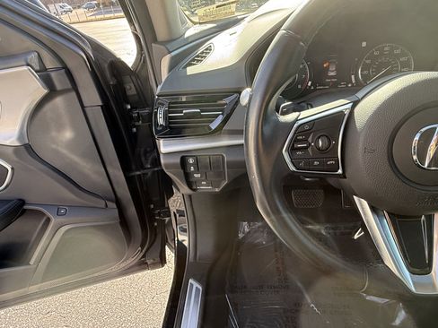 Used 2024 Acura RDX SH-AWD image 21