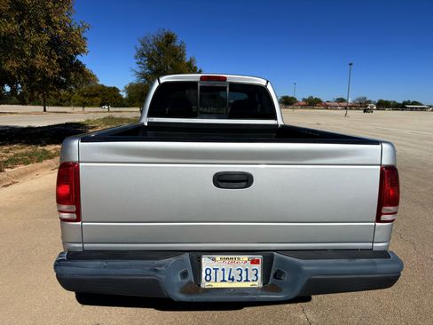 Used 2004 Dodge Dakota Club Cab 2WD w/ Tire & Handling Group image 50