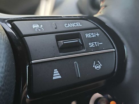 Used 2023 Honda HR-V Sport image 28
