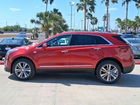 New 2026 Cadillac XT5 Premium Luxury image 3