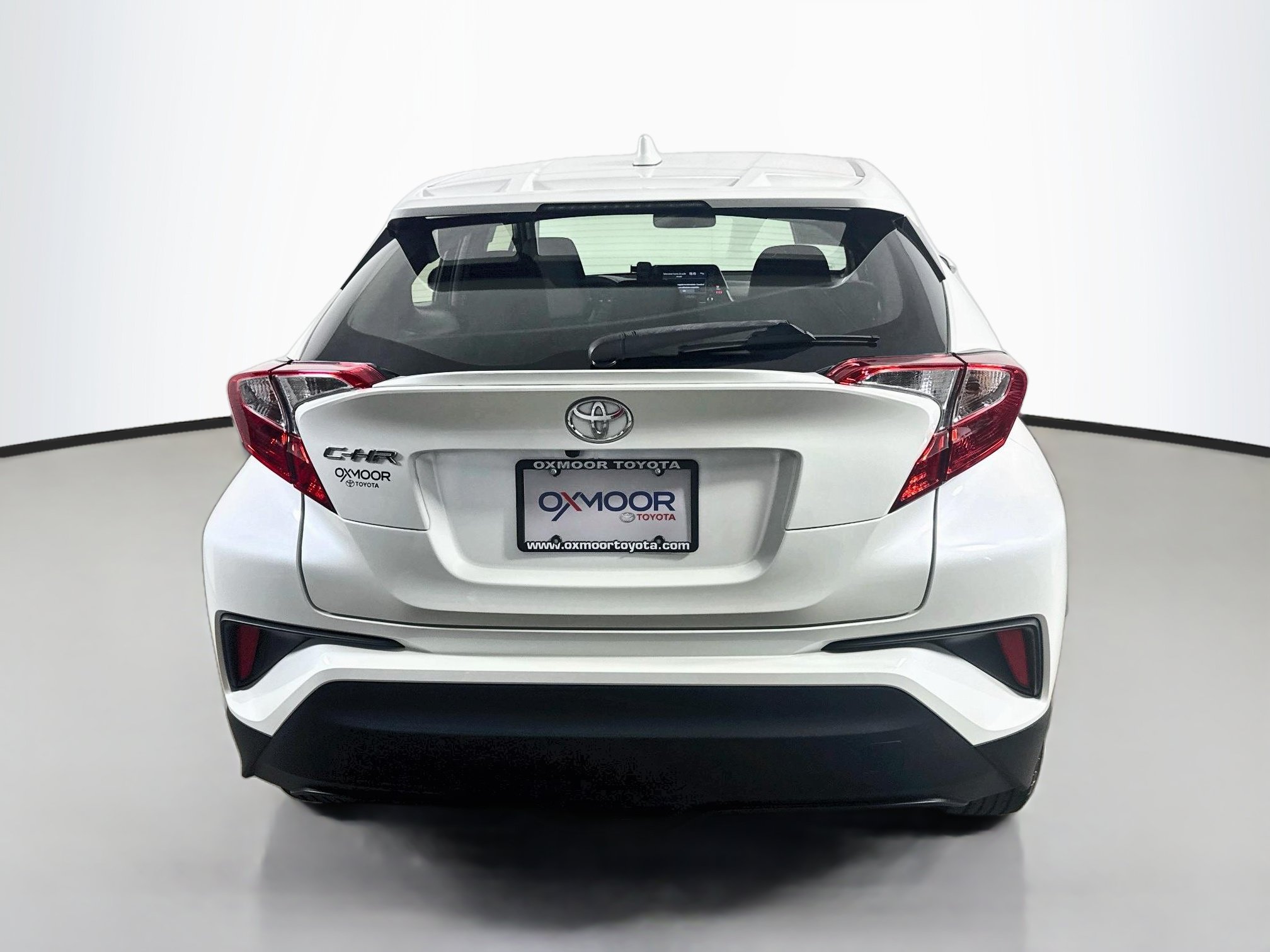 Used 2021 Toyota C-HR LE FWD image 6