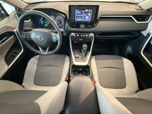 Used 2022 Toyota RAV4 XLE w/ Convenience Package AWD/4WD image 22