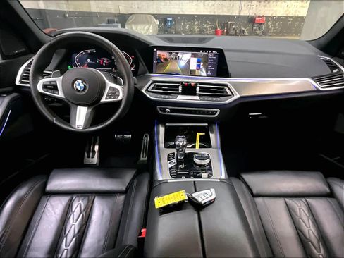 Used 2020 BMW X5 xDrive40i w/ M Sport Package AWD/4WD image 17