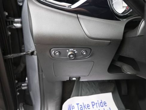 Used 2020 Buick Encore GX Select w/ Experience Buick Package FWD image 32