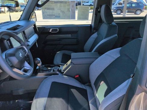 New 2026 Ford Bronco 2-Door image 15