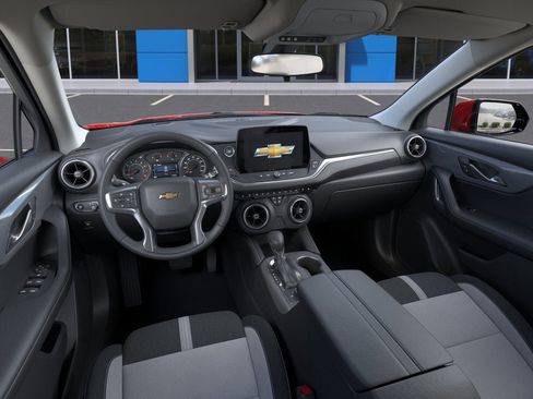 New 2025 Chevrolet Blazer LT image 45