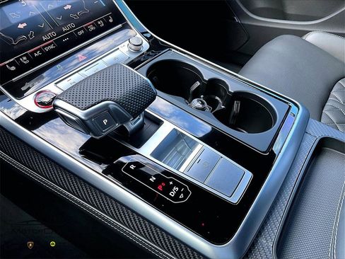 Used 2025 Audi SQ7 Prestige image 16