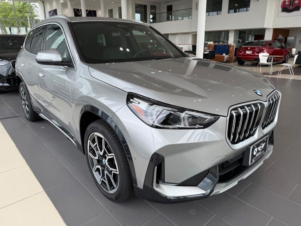 Used 2026 BMW X1 xDrive28i w/ Convenience Package AWD/4WD image 1