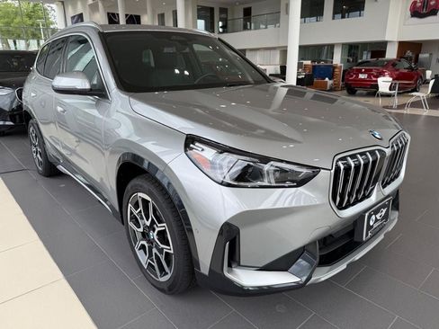 Used 2026 BMW X1 xDrive28i w/ Convenience Package AWD/4WD image 1