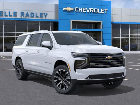 New 2026 Chevrolet Suburban High Country image 7