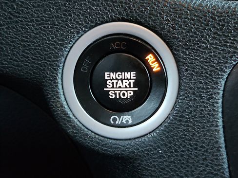 Used 2023 Dodge Charger SXT image 16