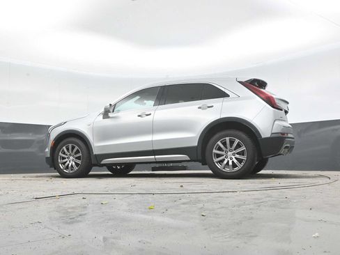 Used 2019 Cadillac XT4 Premium Luxury w/ Enhanced Visibility Package AWD/4WD image 23