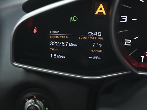 Used 2013 McLaren MP4-12C Spider RWD image 20