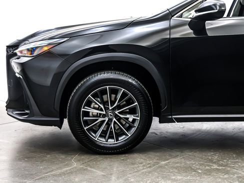 Used 2024 Lexus NX 350h AWD image 11