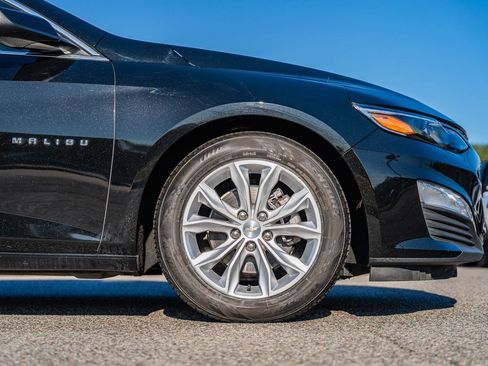 Used 2019 Chevrolet Malibu LT w/ Leather Package image 9
