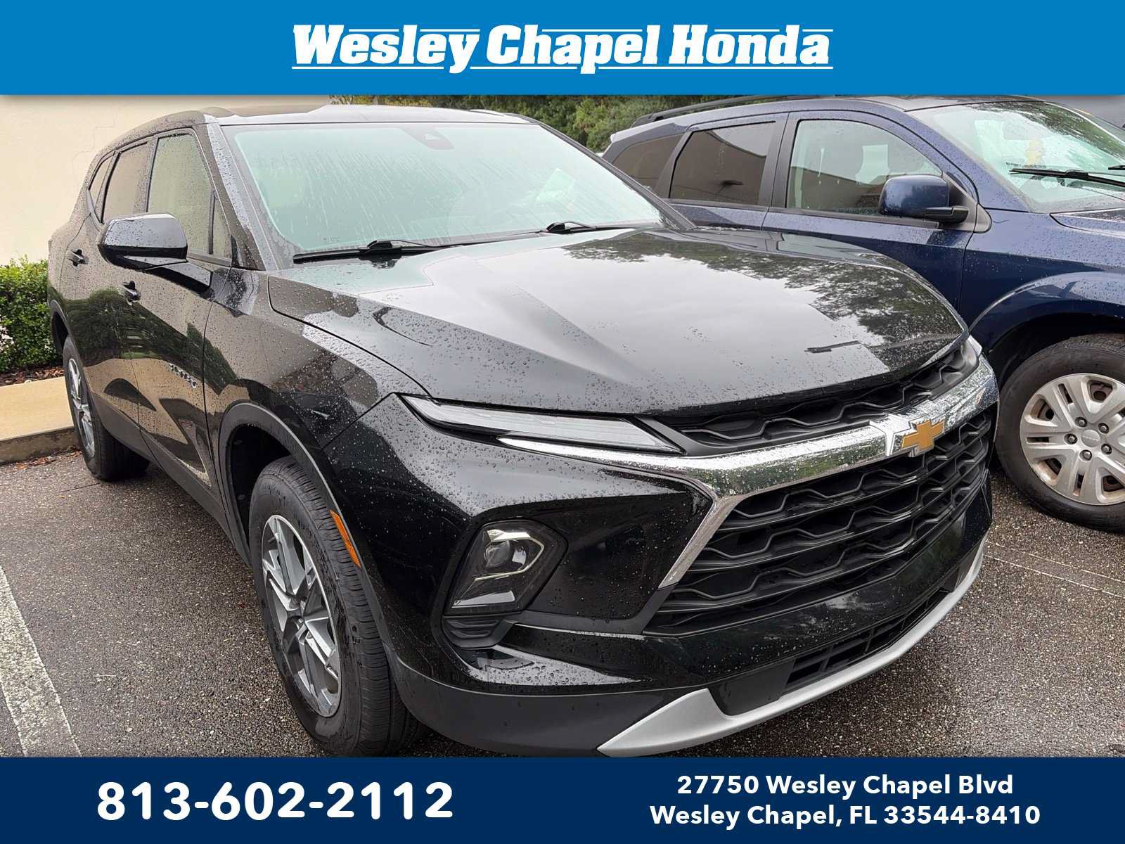 Used 2025 Chevrolet Blazer LT FWD image 1