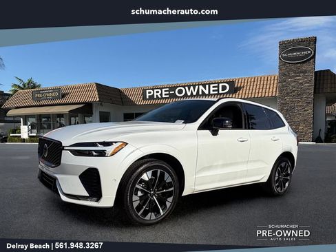 Used 2026 Volvo XC60 B5 Plus w/ Protection Package Premier AWD/4WD image 3