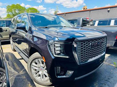 Used 2021 GMC Yukon XL Denali w/ Advanced Technology Package
