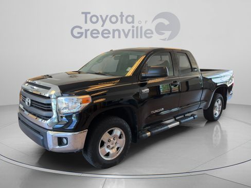 Used 2015 Toyota Tundra SR5 w/ T4 Package AWD/4WD image 1