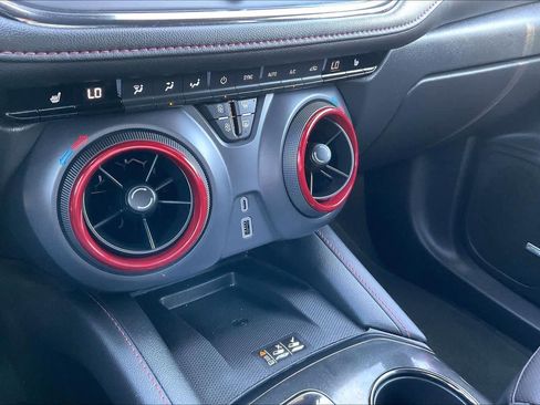 Certified 2025 Chevrolet Blazer RS image 33