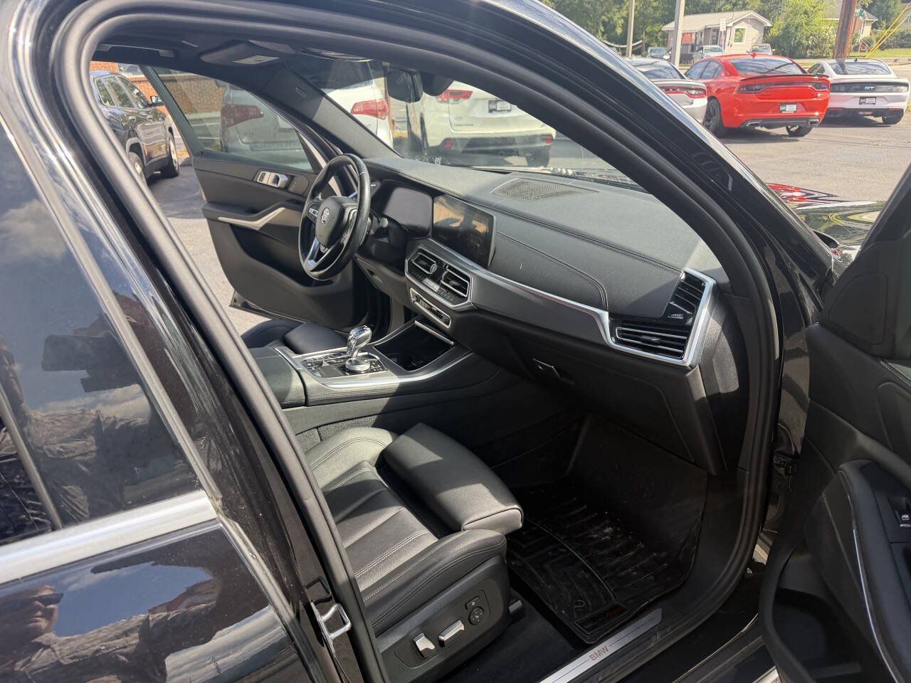 Used 2019 BMW X5 xDrive40i w/ Premium Package 2 AWD/4WD image 9