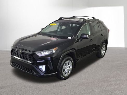 Used 2021 Toyota RAV4 LE AWD/4WD image 42