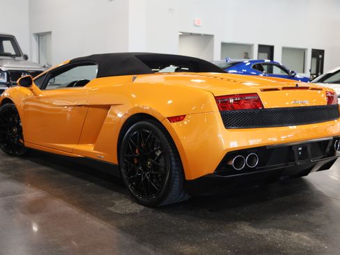 Used 2012 Lamborghini Gallardo LP 550-2 RWD image 6