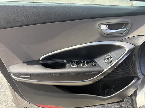 Used 2018 Hyundai Santa Fe Sport AWD/4WD image 10