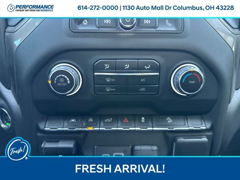 Used 2024 Chevrolet Silverado 1500 Custom Trail Boss AWD/4WD image 23