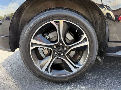 Used 2021 Ford Edge ST image 9