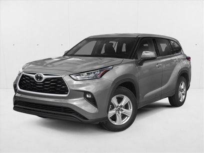 Used 2022 Toyota Highlander LE