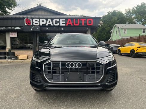 Used 2023 Audi Q8 Premium Plus w/ Premium Plus Package AWD/4WD image 2