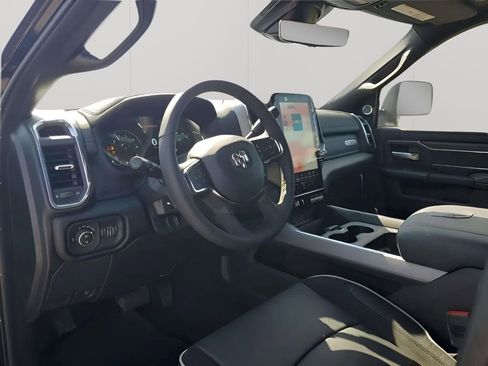 New 2025 RAM 2500 Laramie image 40