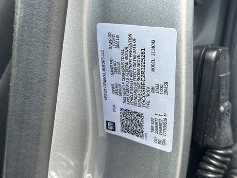 Used 2024 Chevrolet Colorado W/T image 35