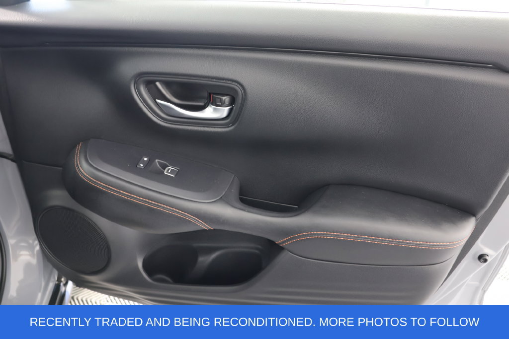 Certified 2025 Honda HR-V Sport image 28