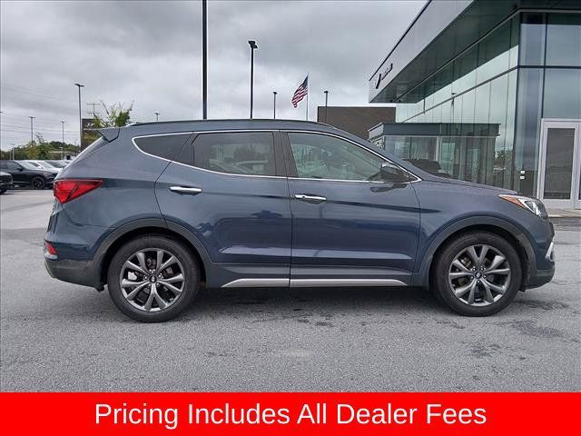 Used 2017 Hyundai Santa Fe Sport FWD image 2