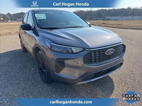 Used 2023 Ford Escape Active w/ Tech Pack #1 image 2