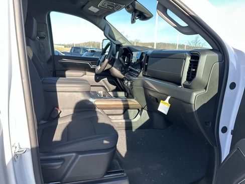 New 2026 Chevrolet Silverado 2500 LT w/ Trail Boss Package image 15