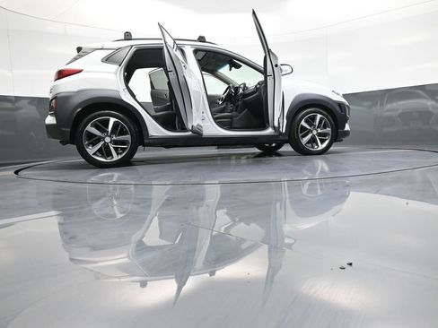 Used 2020 Hyundai Kona Ultimate AWD/4WD image 47