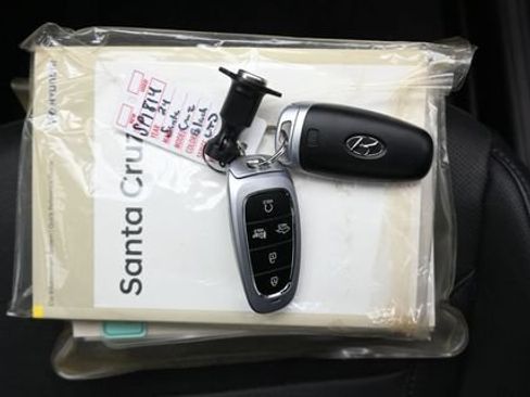 Used 2024 Hyundai Santa Cruz Limited AWD/4WD image 10
