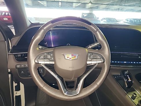 Used 2023 Cadillac Escalade Premium Luxury w/ Performance Package RWD image 5