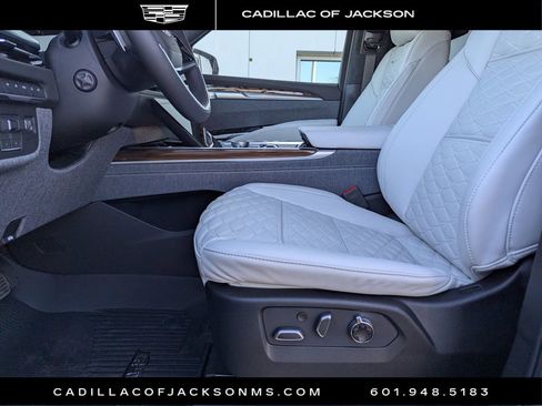 New 2026 Cadillac Escalade ESV Platinum Luxury w/ LPO, Floor Liner Package image 14