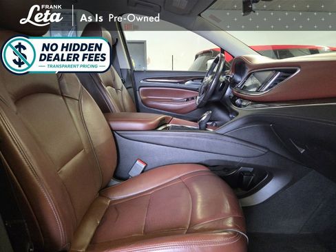 Used 2018 Buick Enclave Avenir w/ Avenir Technology Package FWD image 21