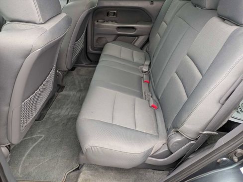Used 2006 Honda Pilot LX image 17