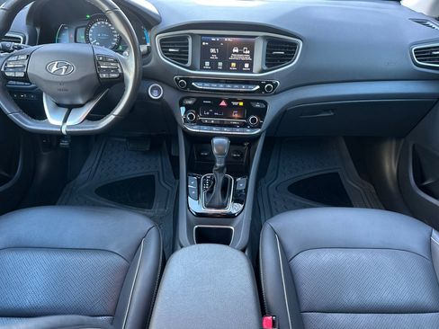 Used 2019 Hyundai Ioniq Limited image 17