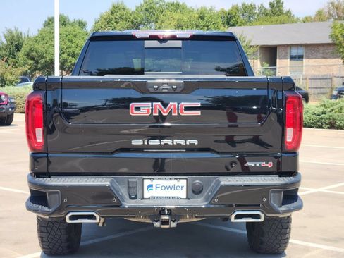 Used 2024 GMC Sierra 1500 AT4 w/ Technology Package AWD/4WD image 6