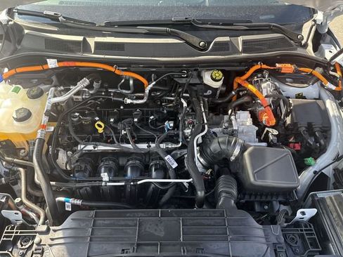 Used 2025 Lincoln Corsair Grand Touring w/ Equipment Group 302A image 20